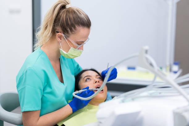 Best Emergency Care for Gum Disease in Uhland, TX